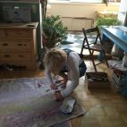Malerin Gabriele Mayrhofer bei der Arbeit (7).jpg